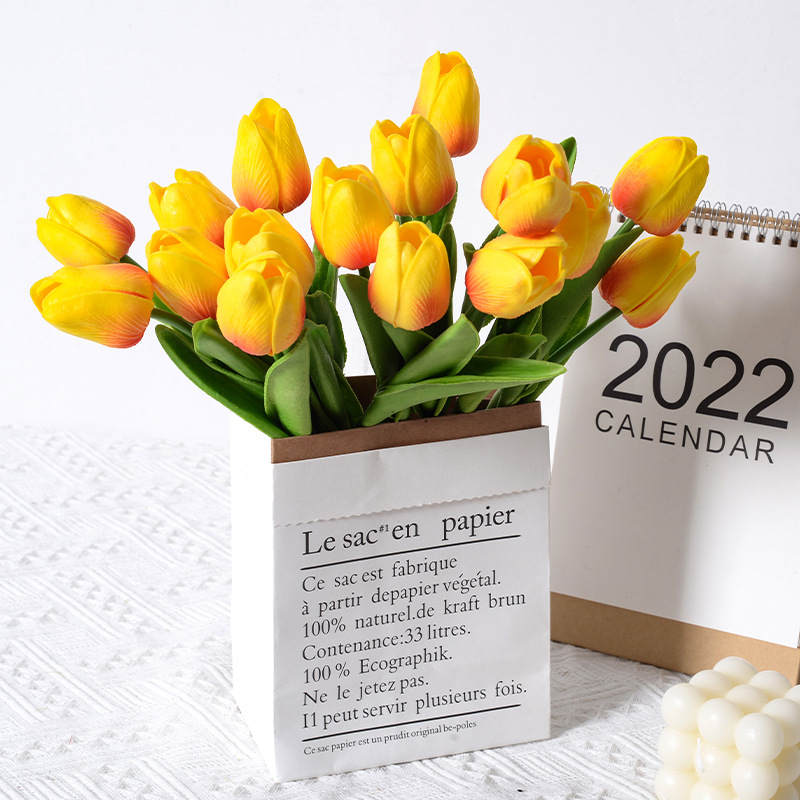 Petite Grace Mini Tulip Bouquet (10 Stems) - Awishkart.com